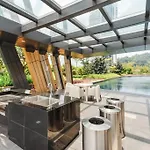 Kl East Mall@Theridge-Netflix-Stylish-Mountainview