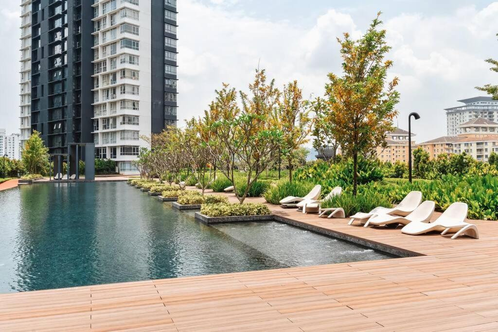 Kl East Mall@theridge-netflix-stylish-mountainview Pangsapuri Kuala Lumpur