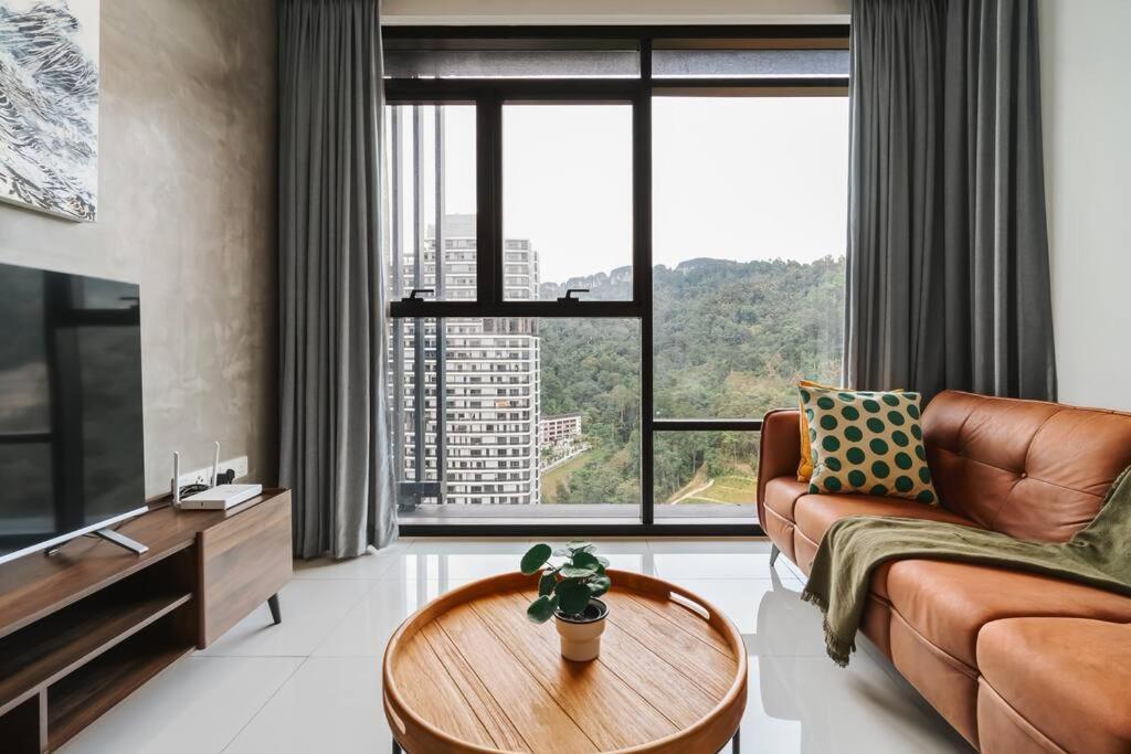 Kl East Mall@theridge-netflix-stylish-mountainview Pangsapuri *